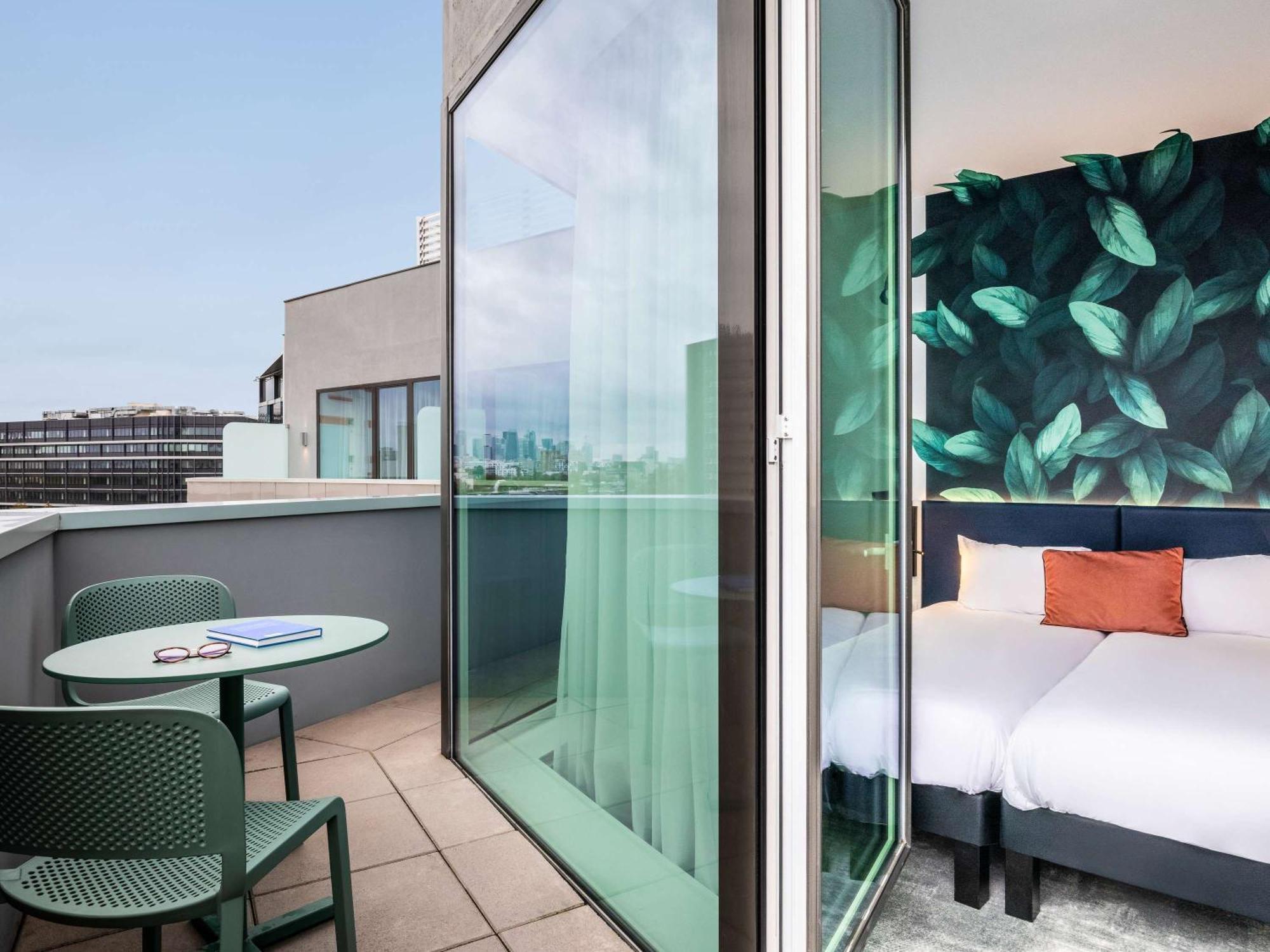 Отель Ibis Styles Bezons Paris La Defense Экстерьер фото